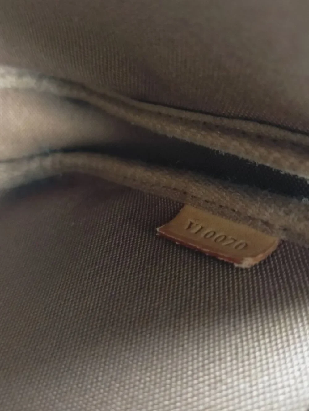 LOUIS VUITTON Monogram Canvas Pochette Accessories